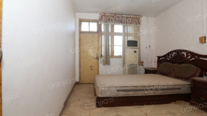 房产家属院二手房实景图