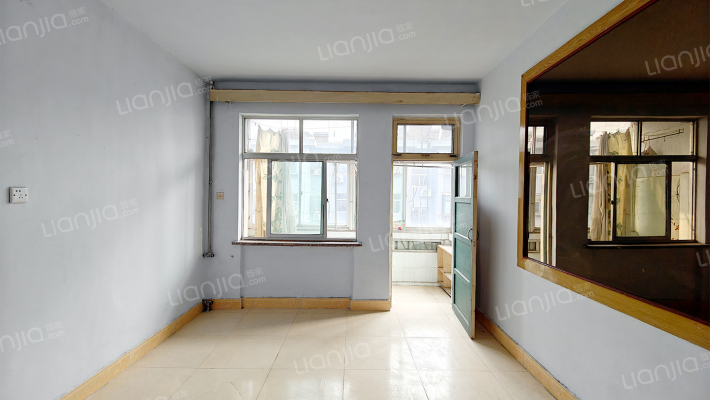 双龙五交化宿舍二手房实景图