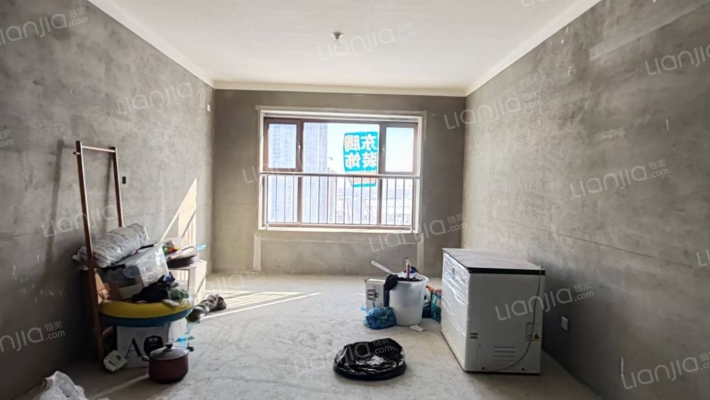 大河城章二手房实景图