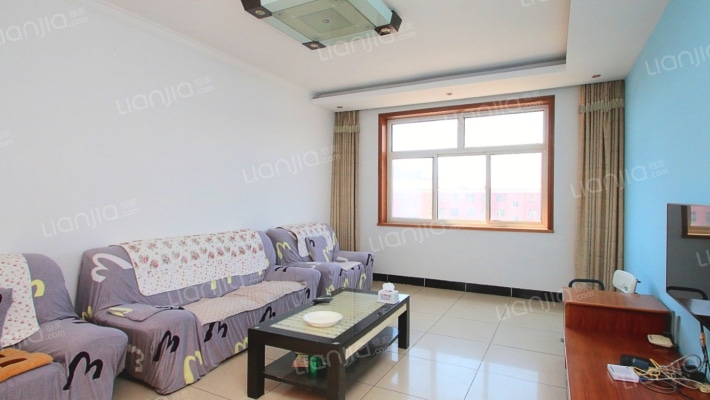 嘉馨园二手房实景图