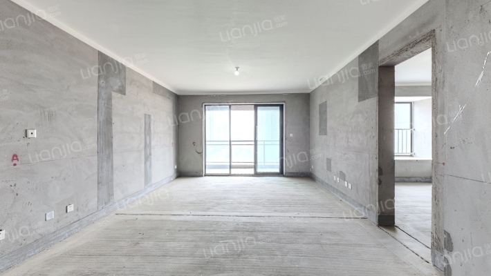 泰宏建业国际城15号院二手房实景图