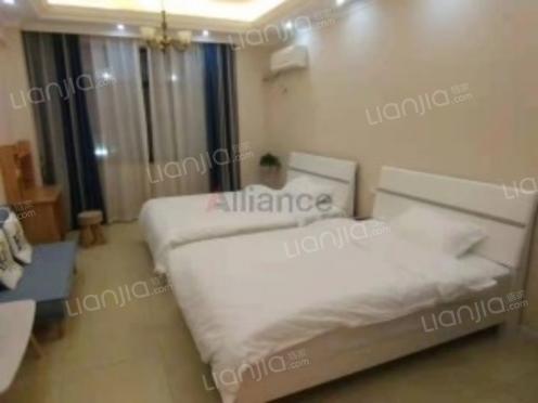 整租·五方校园广场 1室1厅 东南