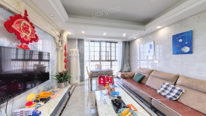 阳光水岸二手房实景图