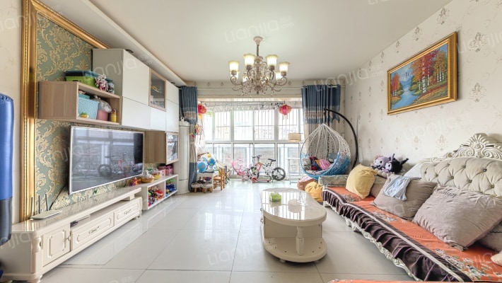 水岸雅居二手房实景图