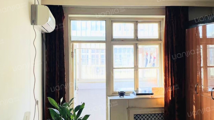 石油化工厂五一生活区二手房实景图