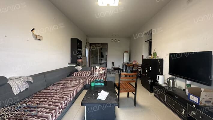 月光丽苑二手房实景图