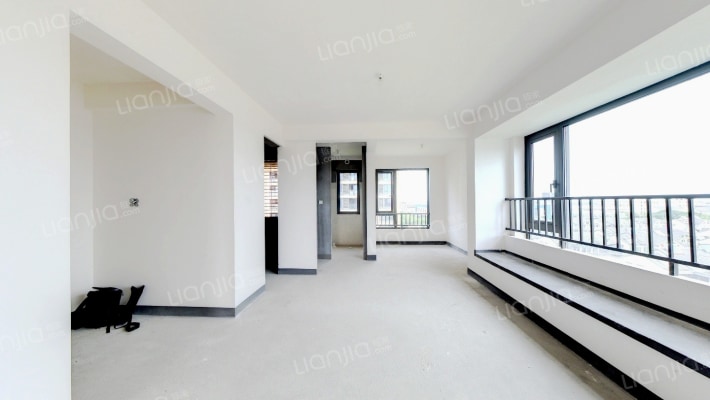 江南悦宜园二手房实景图