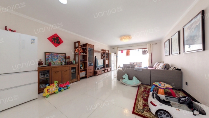 世华水岸B区二手房实景图