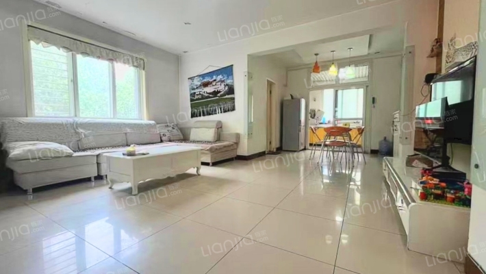 天威一区二手房实景图