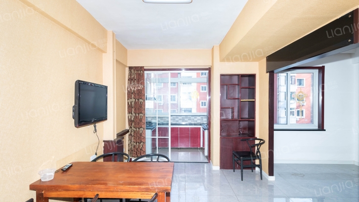 富贵山莊B区二手房实景图