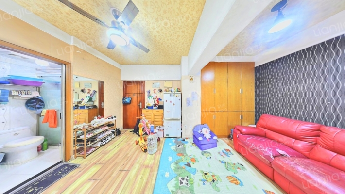 奥林公寓二手房实景图