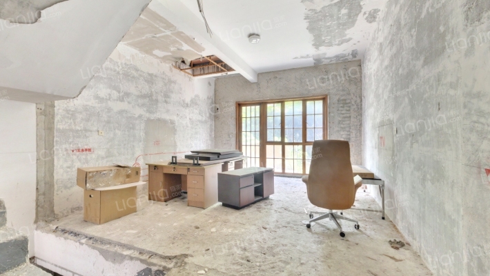 中星佘山溪语二手房实景图