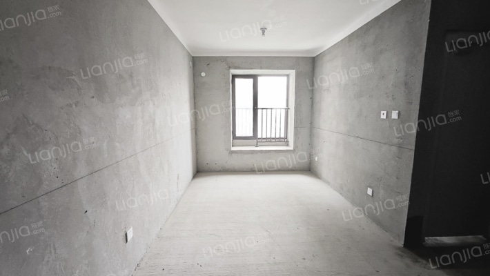 香江健康小镇荷风竹苑二手房实景图