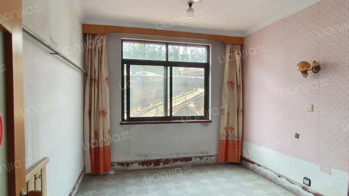 物资局宿舍二手房实景图