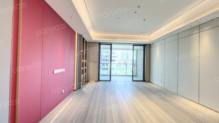 世茂天越二手房实景图