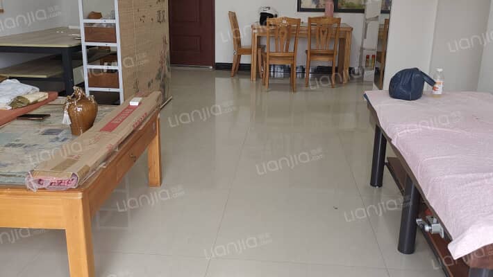 中泰名园二手房实景图