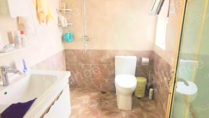 农大人才家园 南北通透大三居 精装修-卫生间B