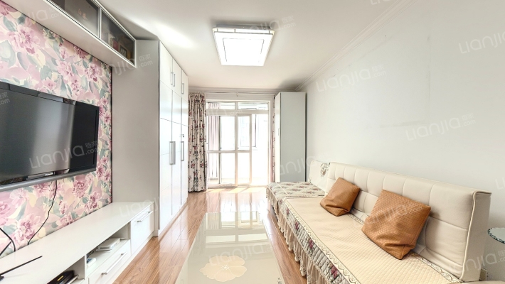 汇达公寓二手房实景图