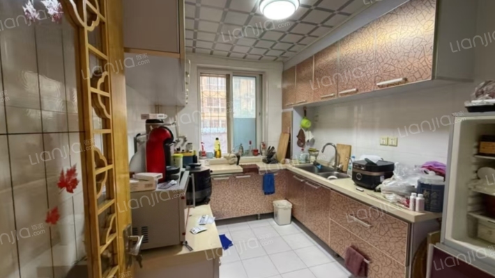 华泰豪庭 南北通透大三居 带装修 低楼层-厨房