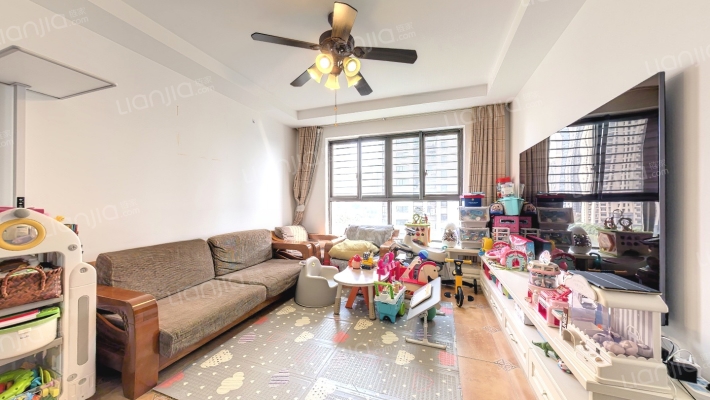 太阳星辰花园天邑二手房实景图