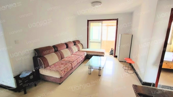 东贺安置小区B区二手房实景图