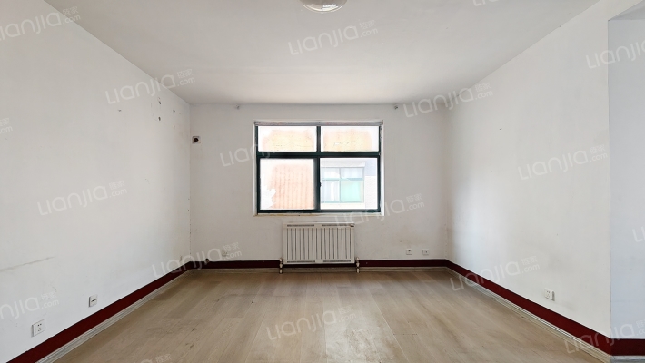 泰安市泰山区三联中村二手房实景图