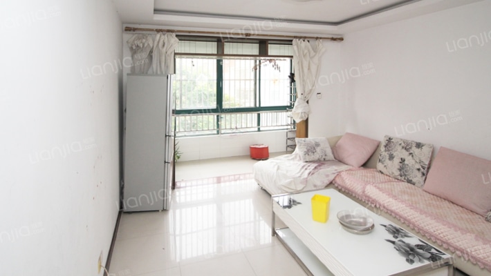 府前小区二手房实景图