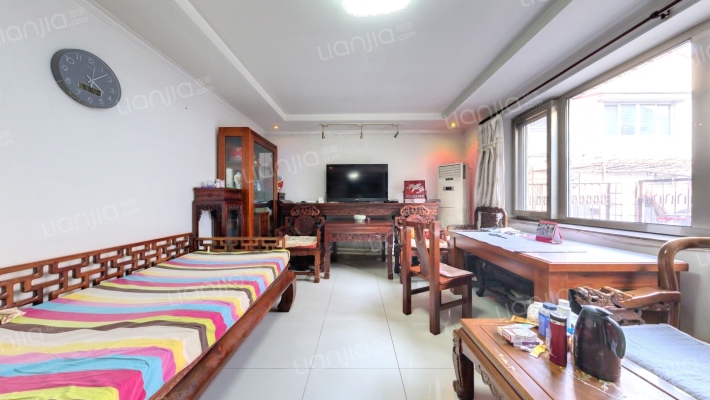 芳草园别墅二手房实景图