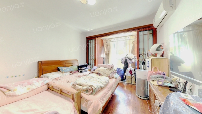 呼玛一村二手房实景图