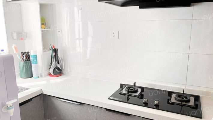 三利中和城 精装修两居室 中间楼层 采光好-厨房