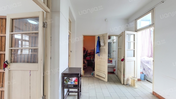 易家桥新村二手房实景图