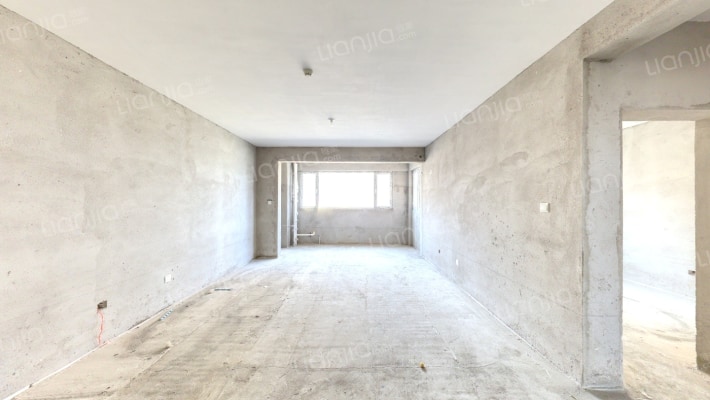 坤泽十里城南区二手房实景图