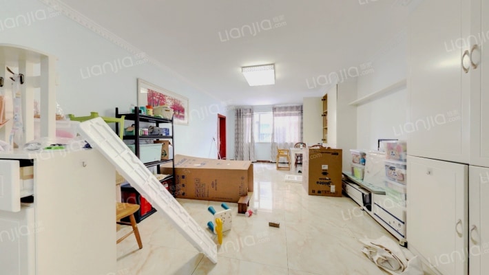 和旭裕华苑二手房实景图