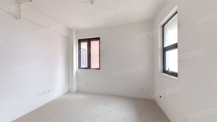 西园三村二手房实景图