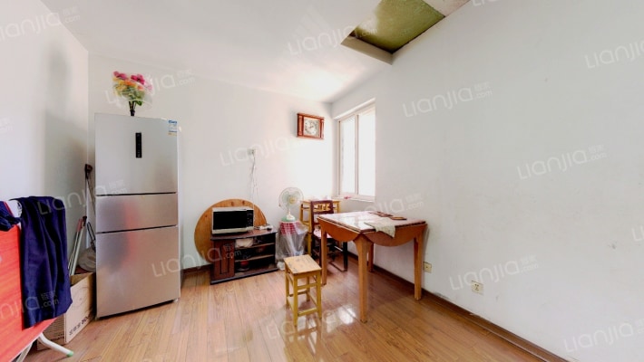 摄山星城赏菊苑二手房实景图