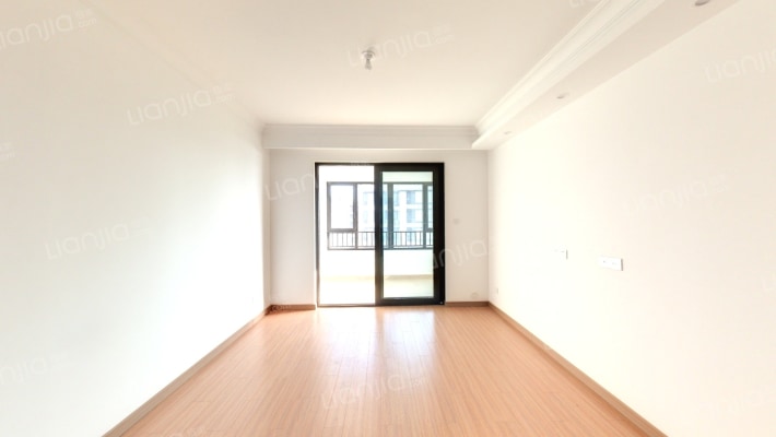 旭辉公园府二手房实景图