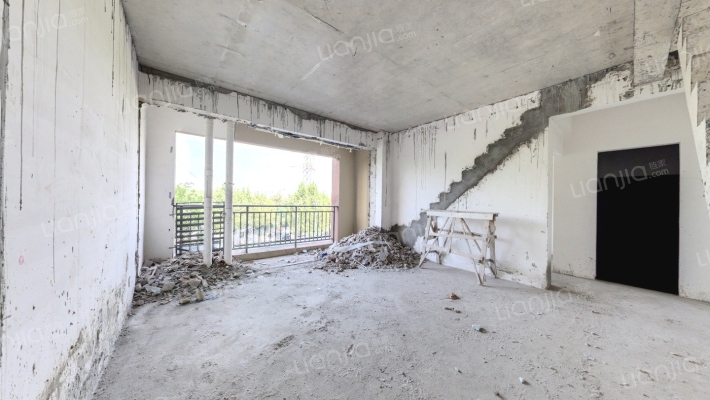 康田蔚蓝海B区二手房实景图