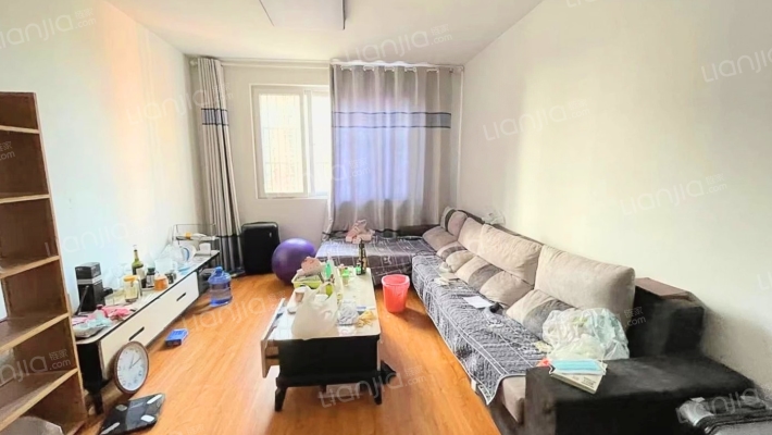 中央御景东区二手房实景图