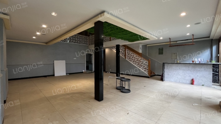 中国都江堰水街二手房实景图