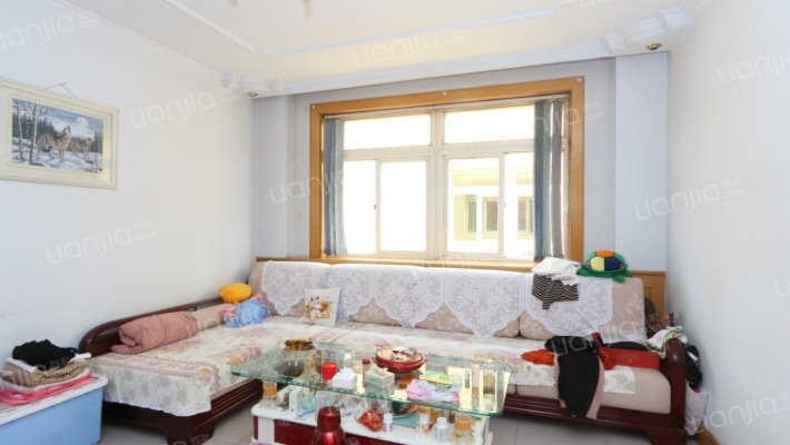 南关桥东街8号院二手房实景图