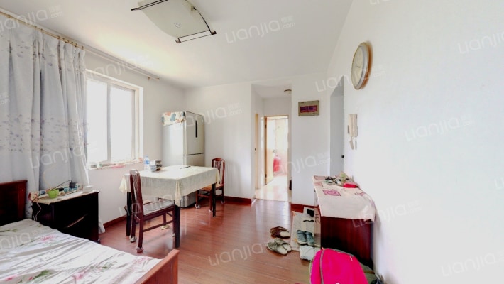 城港花苑西区二手房实景图