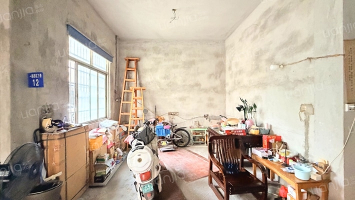 共和小区二手房实景图