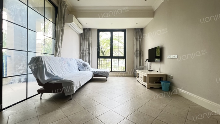 绿城蓝湾小镇·蝶兰轩北区二手房实景图