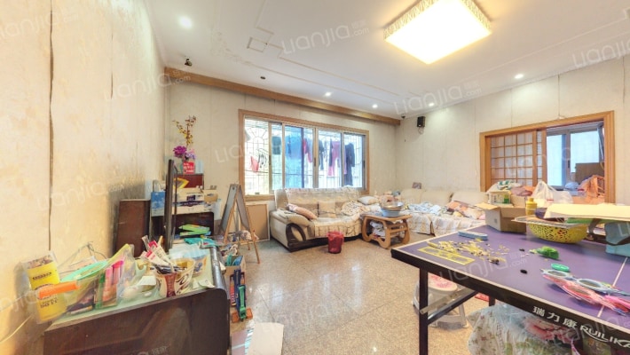 南方花园C1区二手房实景图