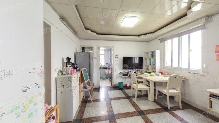 石皮路小区二手房实景图