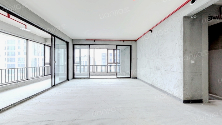 鲁能泰山7号三街区二手房实景图