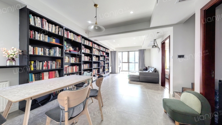 风昀铭苑二手房实景图