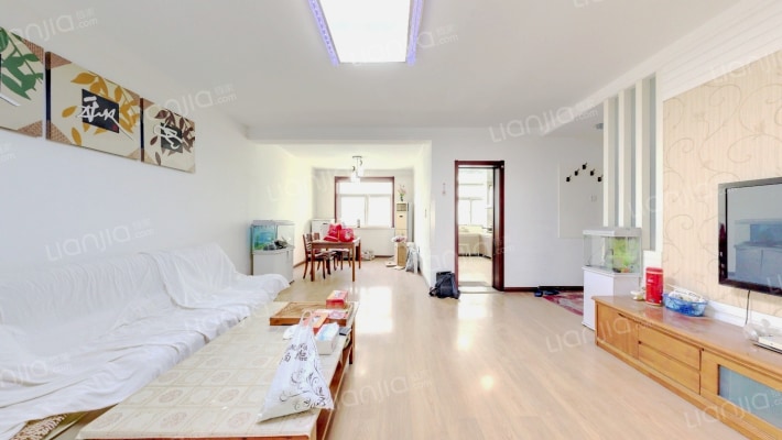 彩虹风景家园二手房实景图