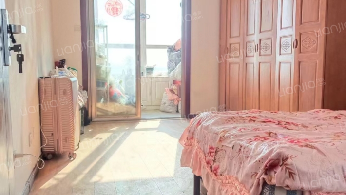 七十年大产权   配套设施齐全-卧室A