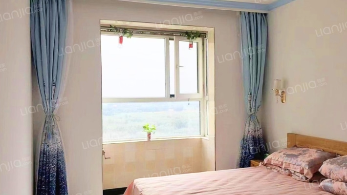 水岸花城，一线河景美宅，标准现房，即买即住-卧室